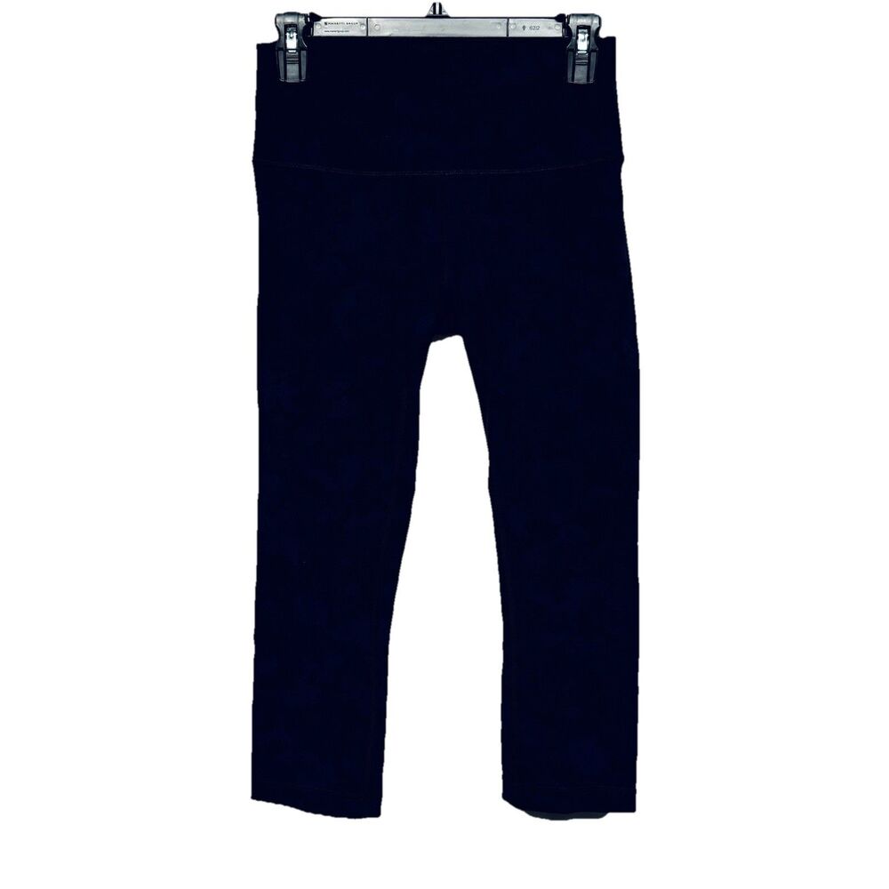 Lululemon Crop Yoga Fitted Leggings 2 Tone Navy Blue Print Women's size 8